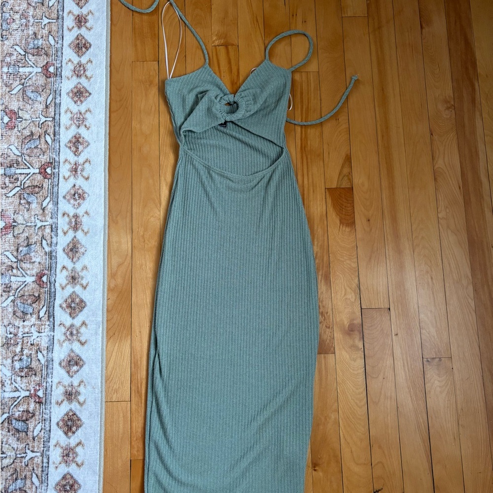 Windsor Sage Backless Dress